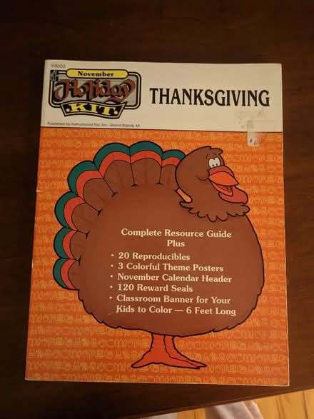 Photo of free Thanksgiving teacher planning book (East Somerville) #1