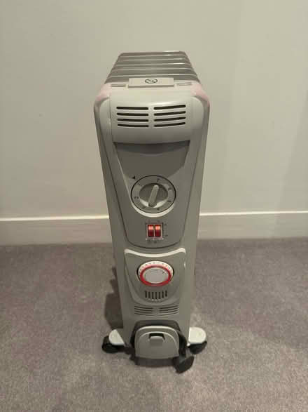 Photo of free Electric heater (Richmond TW9) #2