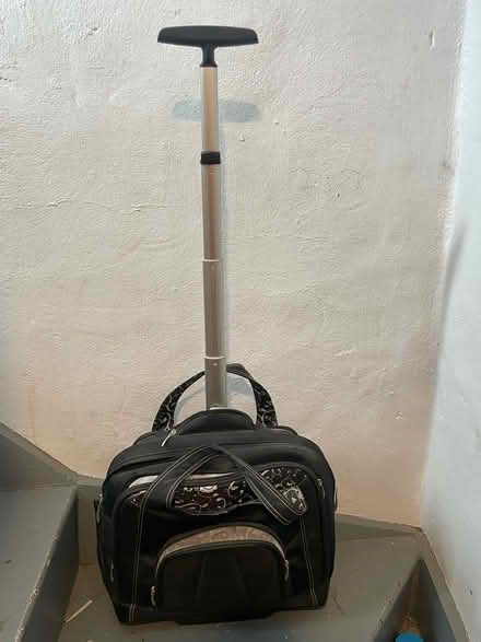 Photo of free laptop bag with wheels (Prospect Park, NJ) #3