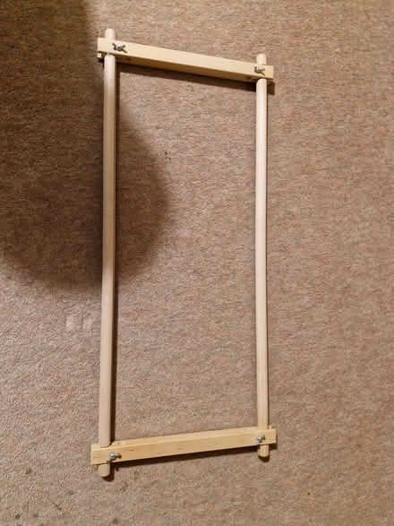 Photo of free Hand Embroidery frame (Bucknell SY7) #1