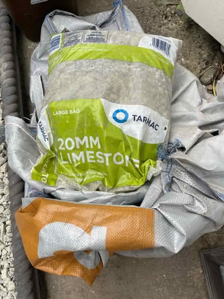 Photo of free 3 bags of limestone chippings (Southfields SW18) #2