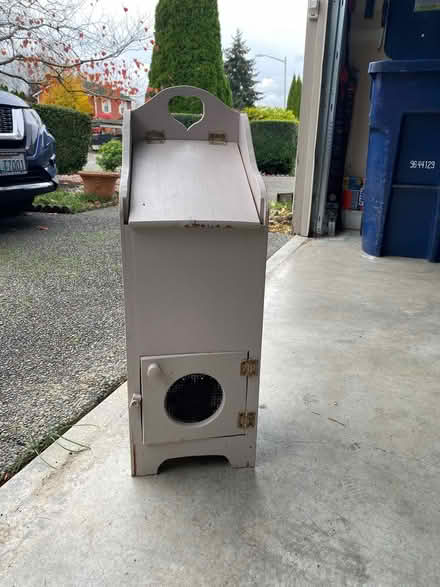 Photo of free Storage hutch (Lake Stevens) #1