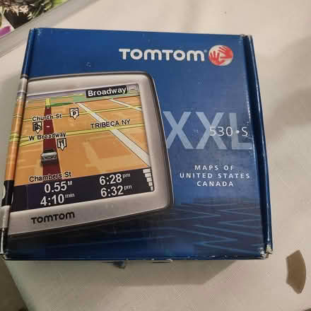 Photo of free Bluetooth Phone, TomTom Gps (West Delray Beach) #2