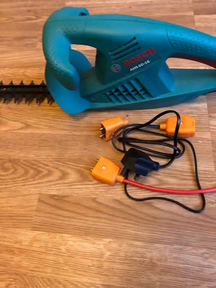 Photo of free Hedge trimmer (Willesden green) #2