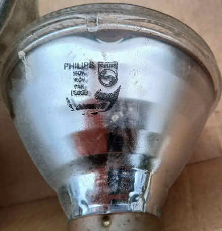 Photo of free incandescent floodlight/heat bulbs (Hurley (loop road off of 209)) #3