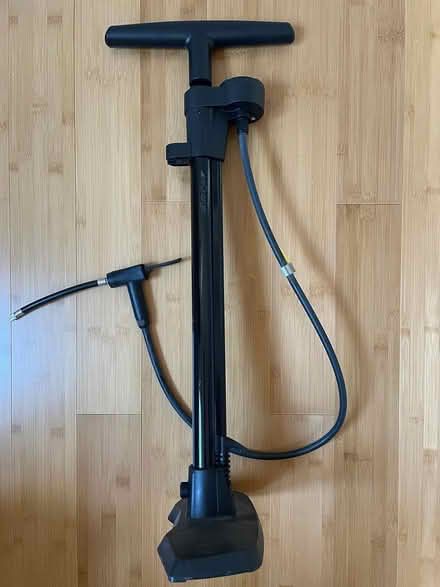 Photo of free Bontrager reCharger Floor Pump (Battery Park City) #3