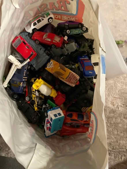 Photo of free Matchboxes/Hotwheels (Waltham Bentley area) #1