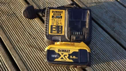 Photo of free Dewalt charger and 5.0ah battery (Tarbrax EH55) #1