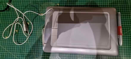 Photo of free Wacom Bamboo Fun Tablet and Pen (Alconbury PE28) #1