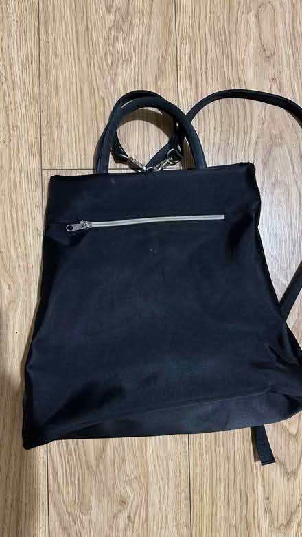 Photo of free M&S & Primark bags (G431RZ) #1