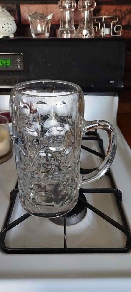 Photo of free Beer stein (Everett) #2