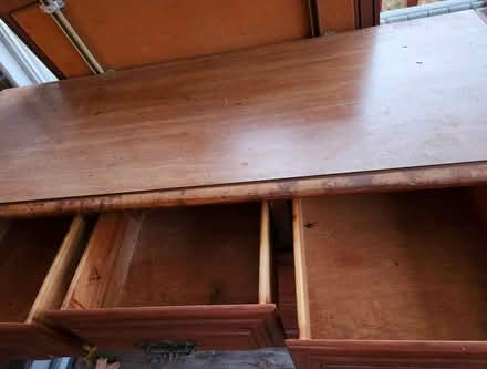 Photo of free Dresser with mirror (Between Elgin and St Charles) #2