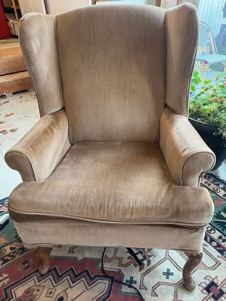 Photo of free Chair and matching Ottoman (Watertown) #1