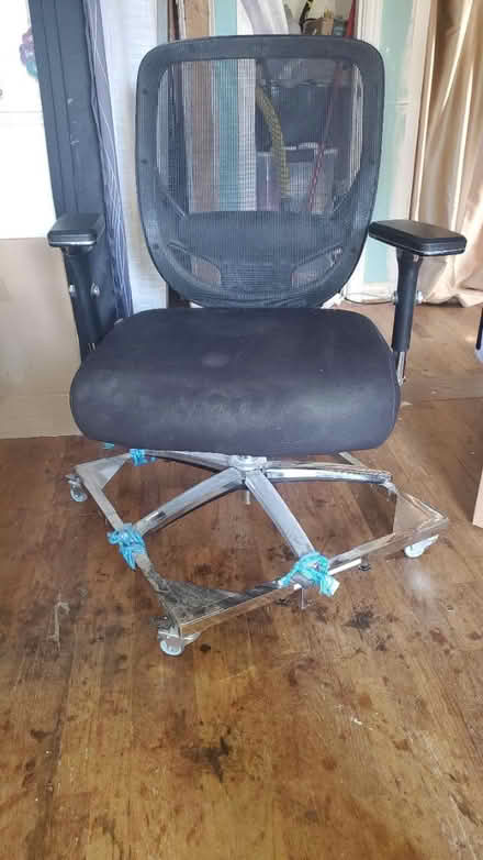 Photo of free Office chair (south columbia) #1