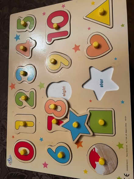 Photo of free Children’s wooden learning puzzle (Yaxley) #2