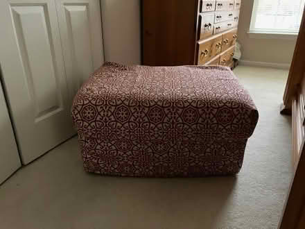 Photo of free Ottoman (odenton) #1