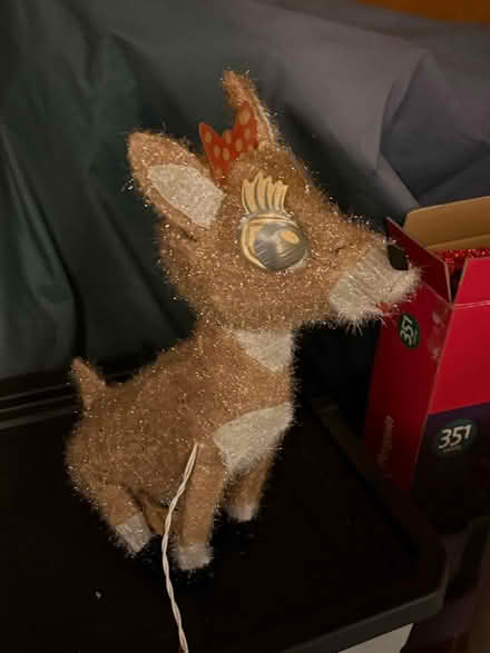 Photo of free Reindeer holiday decor - outdoor (Westmont near Cass and ogden) #2