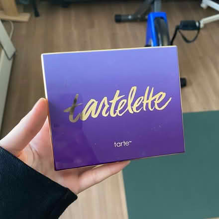 Photo of free Tartlette palette (Midwood) #1