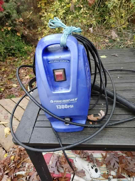 Photo of free 1300 psi electric power washer (Danfirth) #1