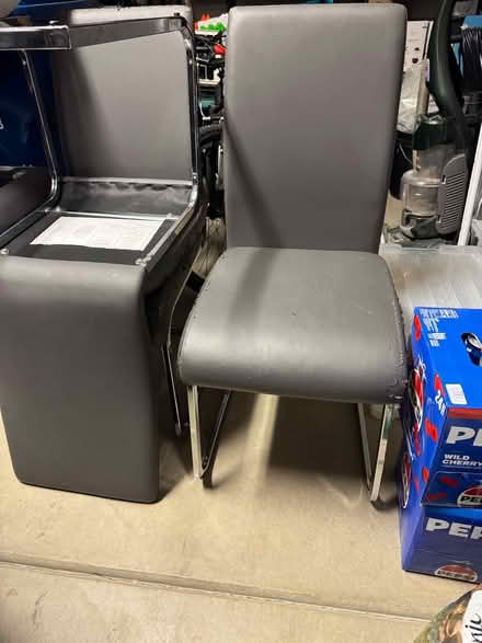 Photo of free 6 Dining Chairs (El Segundo Blvd. & Aviation) #1