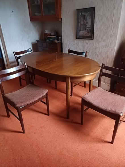 Photo of free Dining table and chairs (Abingdon-on-Thames OX14) #2