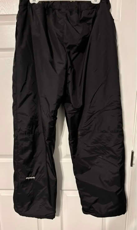 Photo of free Men’s Snow Pants - size large (Dundalk) #2