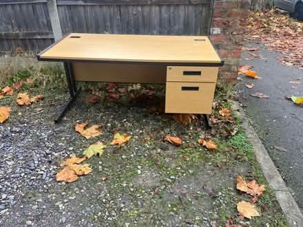 Photo of free Office desk (Crewe CW2) #1