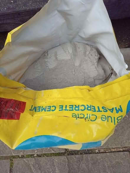 Photo of free Almost Full Bag Of Dry Cement. (Gidlow WN6) #2