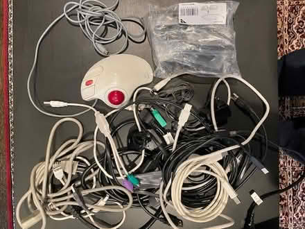 Photo of free misc cables, power supplies, etc (Hell's Kitchen) #1