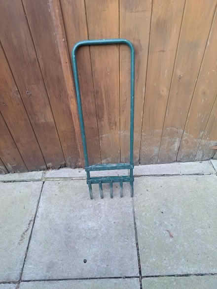 Photo of free Lawn aerator (Scriven HG5) #1