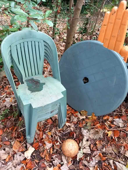 Photo of free Garden table and 4 chairs (Catsfield TN33) #1