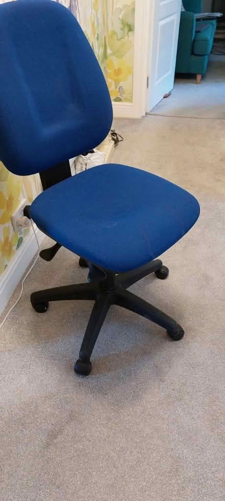 Photo of free Desk chair (Horsham RH12) #3