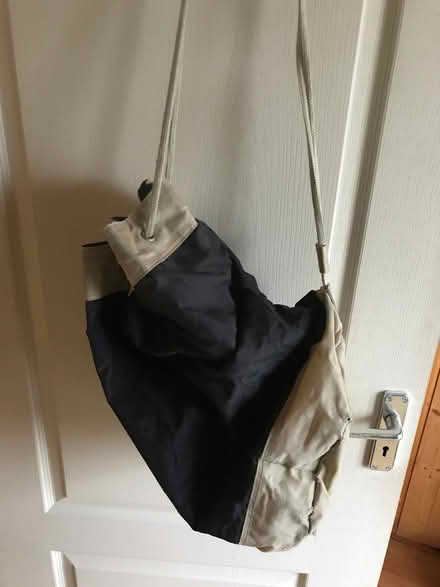 Photo of free drawstring shoulder bag (Kidlington OX5) #1