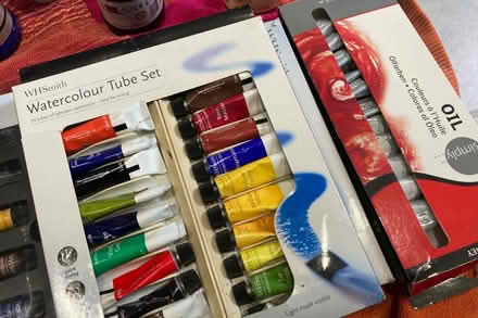 Photo of free Oil paints / pastels / water based paints (Denny Bottom TN4) #2