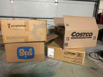 Photo of free Big sturdy cardboard boxes (Northern Oakville, 63129) #1