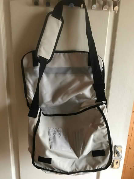 Photo of free shoulder bag (Kidlington OX5) #2