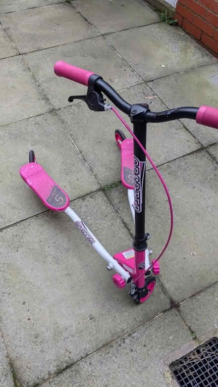 Photo of free Sporter fliker scooter (Castlereagh, belfast) #2