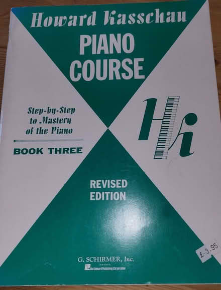 Photo of free Piano Course music book (Drum Brae EH4) #1