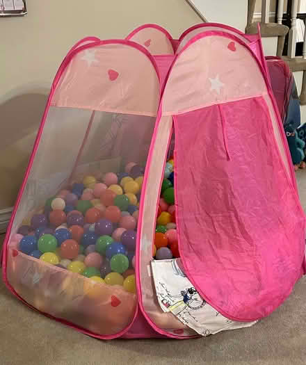 Photo of free Ball pit (Lenexa) #1