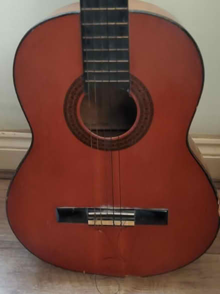 Photo of free Guitar (NW10) #2