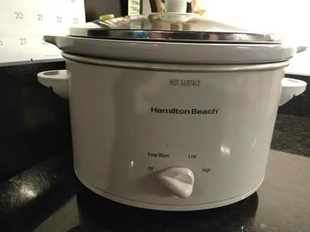 Photo of free Crockpot (Oakridge Condos in Decatur) #3