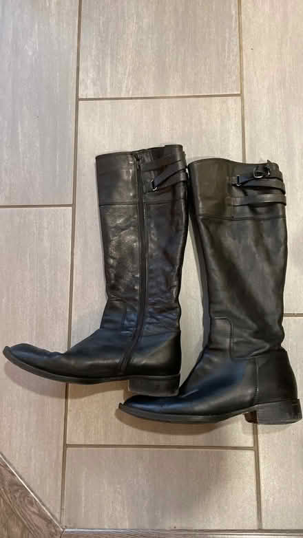 Photo of free Boots (N2M 4M5) #2