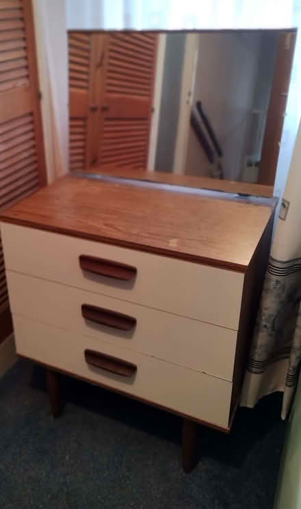 Photo of free Drawer Unit (Freehold LA1) #1