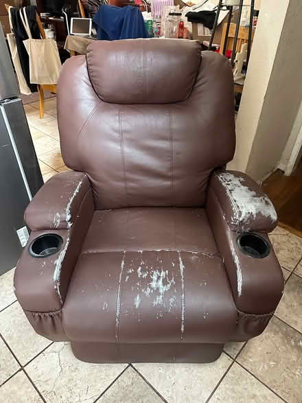 Photo of free Rocker/Recliner (N. Torrance (90504)) #1