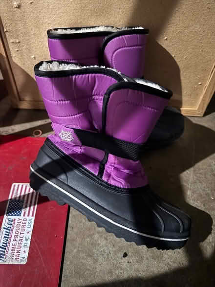 Photo of free Snow Boots (Bowie, MD) #1