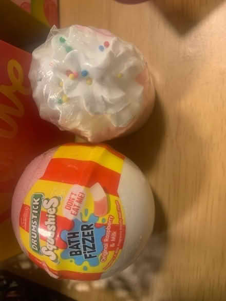 Photo of free Various bath bombs (Paulsgrove PO6) #2