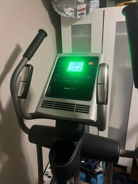 Photo of free Elliptical (L5N 5p3) #2