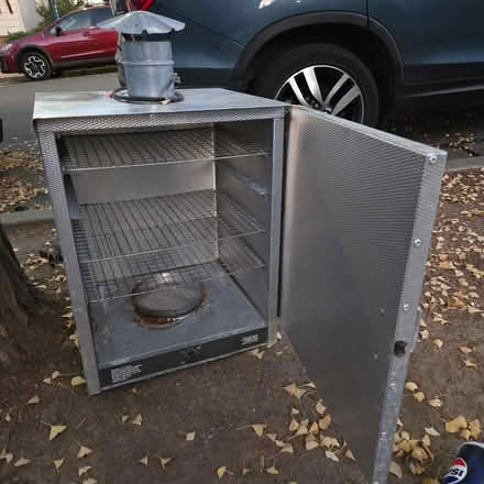 Photo of free Smoker FREE Curbside Now (Ontario Drive Sunnyvale) #2