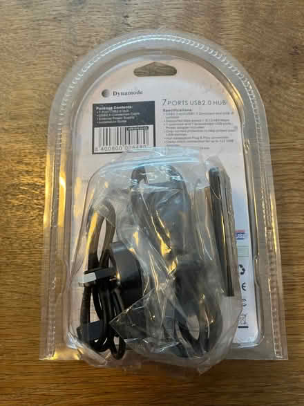 Photo of free Seven-port USB hub (Malvern WR14) #2