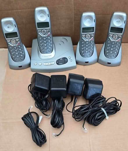 Photo of free BT Diverse 6150 handsets (Congresbury BS49) #1